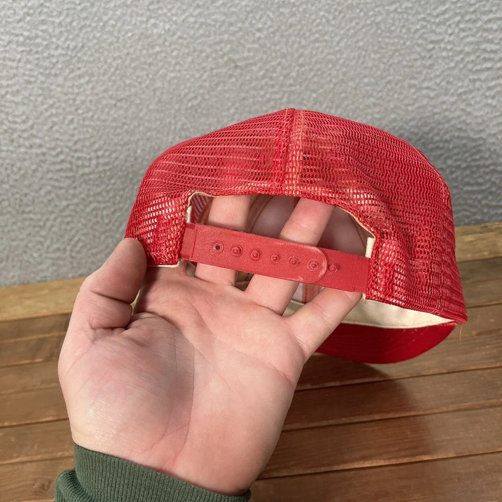 Vintage Wisconsin Badgers Hat Adult Large Red White Snapback NCAA Sports 80s 90s